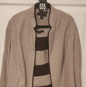 #35 The Grounded Collection 🕊️🤎